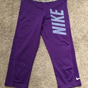 Nike Cropped Purple Leggings
